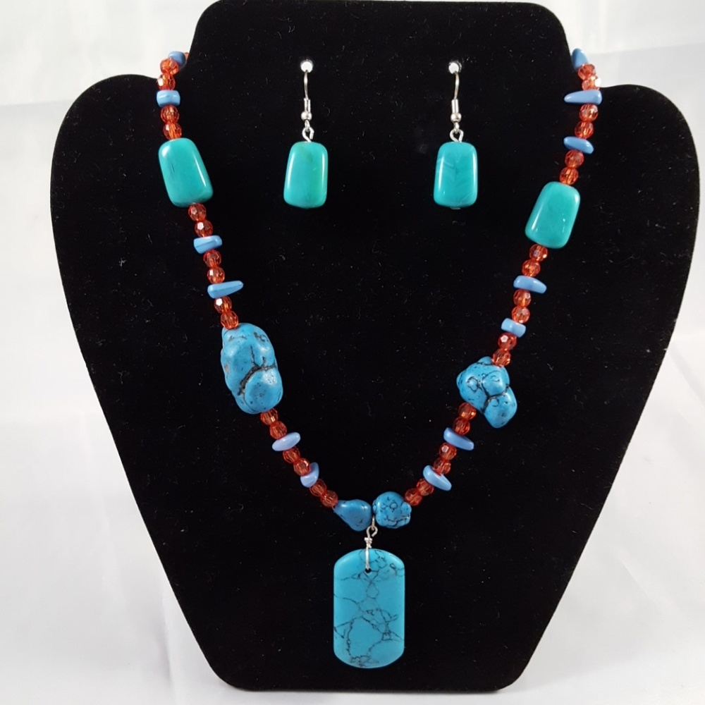 Multi Colored Beaded Necklace Set